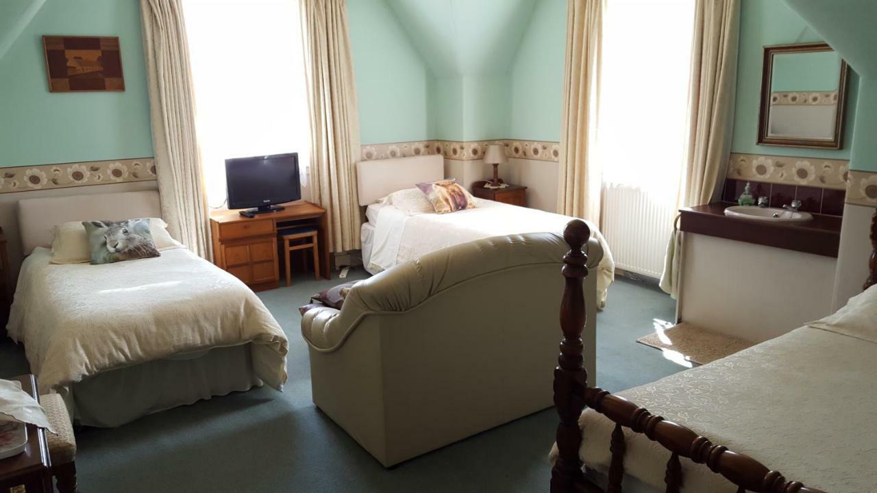 Strathcona Guesthouse パース エクステリア 写真